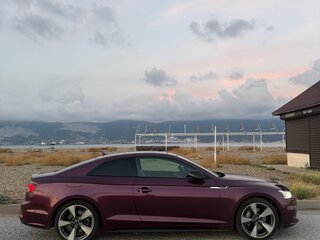 2017 Audi A5 II (F5), пурпурный, 3700000 рублей, вид 4