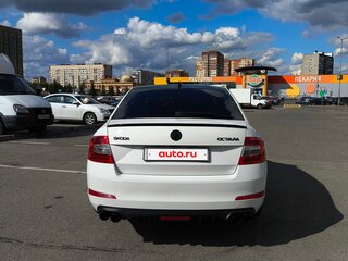 2013 Skoda Octavia III (A7), белый, 1400000 рублей, вид 4