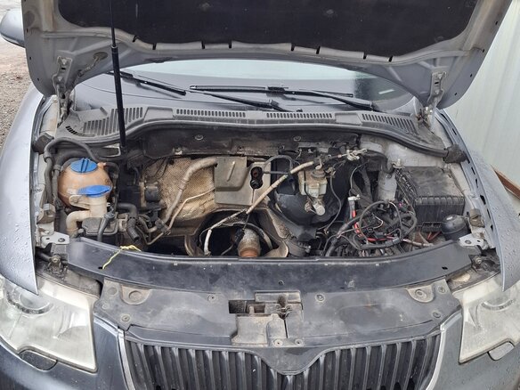 2012 Skoda Superb II, серый, 900000 рублей - вид 2