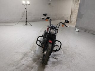 2018 Harley-Davidson Street Bob, красный, 1217000 рублей, вид 3