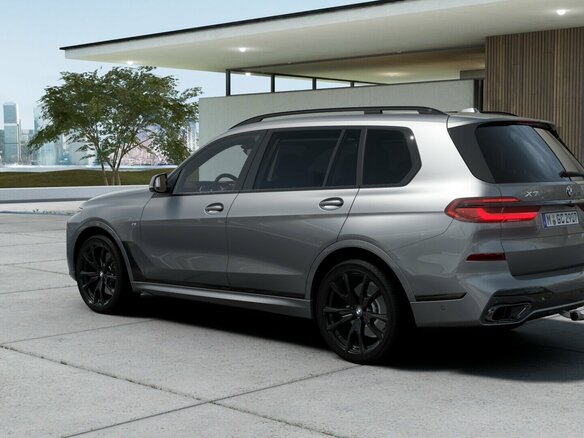 2025 BMW X7 40d I (G07) Рестайлинг, серый, 17800000 рублей - вид 3