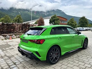 2025 Audi RS 3 III (8Y) Рестайлинг, зелёный, 14200000 рублей, вид 4
