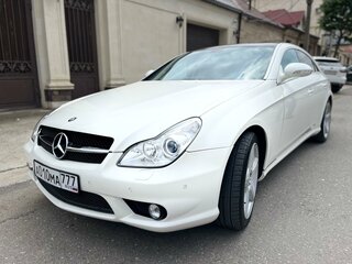 2005 Mercedes-Benz CLS 500 I (C219), белый, 2090000 рублей, вид 4