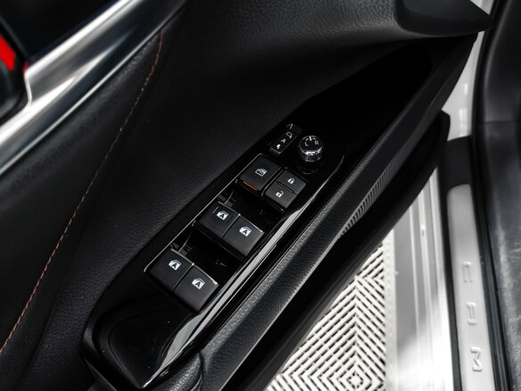 2019 Toyota Camry VIII (XV70), белый - вид 33