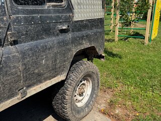 1999 УАЗ 31512, чёрный, 220000 рублей, вид 4