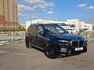 2024 BMW X7 40i I (G07) Рестайлинг, чёрный, 11700000 рублей, вид 3