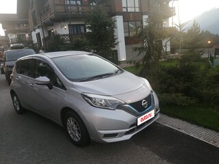 2017 Nissan Note e-Power II Рестайлинг, серый, 1160000 рублей, вид 5