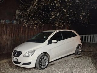 2010 Mercedes-Benz B-Класс 200 I (W245) Рестайлинг, белый, 750000 рублей, вид 3