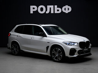 2022 BMW X5 45e IV (G05/G18), белый, 8300000 рублей, вид 1