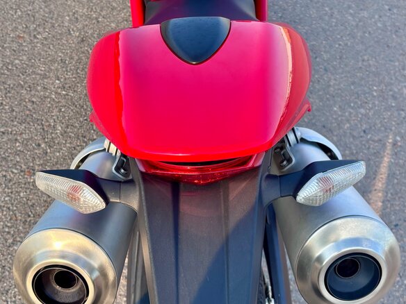 2009 Ducati Monster 696, красный, 450000 рублей - вид 6