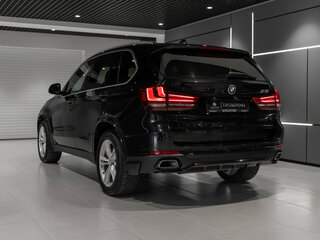 2017 BMW X5 30d III (F15), чёрный, 4000000 рублей, вид 4