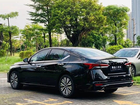 2023 Nissan Altima VI (L34) Рестайлинг, чёрный, 1600000 рублей - вид 5