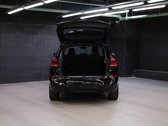 2021 BMW X1 20i xDrive II (F48) Рестайлинг, чёрный, 2289000 рублей - вид 6