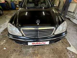 2001 Mercedes-Benz S-Класс 500 Long IV (W220), чёрный, 940000 рублей, вид 3