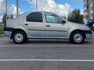 2007 Renault Logan I, зелёный, 370000 рублей, вид 4