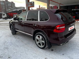 2007 Porsche Cayenne Turbo I Рестайлинг (957), пурпурный, 1999000 рублей, вид 4