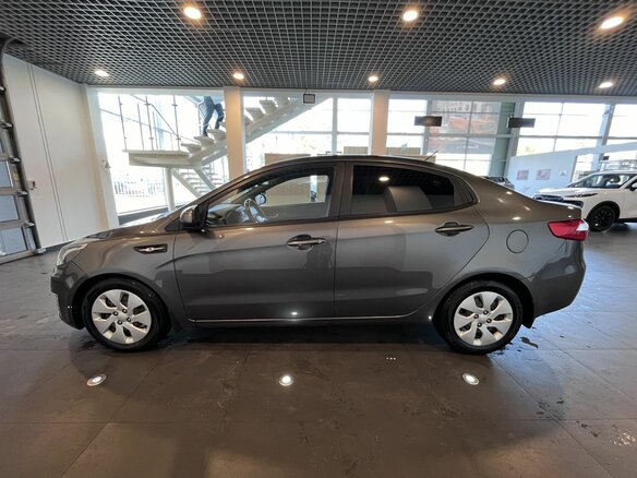 2012 Kia Rio III, серый, 600000 рублей - вид 5