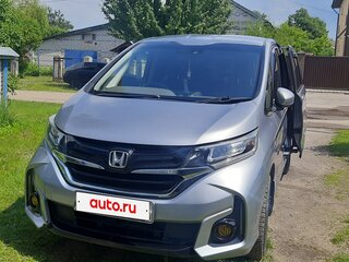 2017 Honda Freed II, серый, 1120000 рублей, вид 3