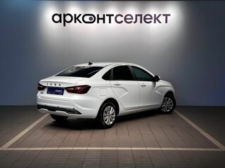 2024 Lada (ВАЗ) Vesta I Рестайлинг (NG), белый, 1310000 рублей, вид 2