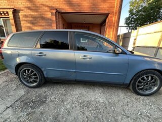 2004 Volvo V50 I, голубой, 500000 рублей, вид 3