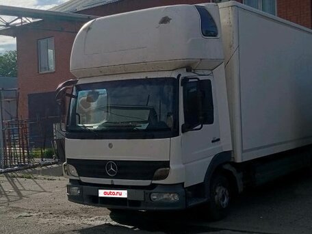 2013 Mercedes-Benz Atego, белый, 4200000 рублей, вид 2