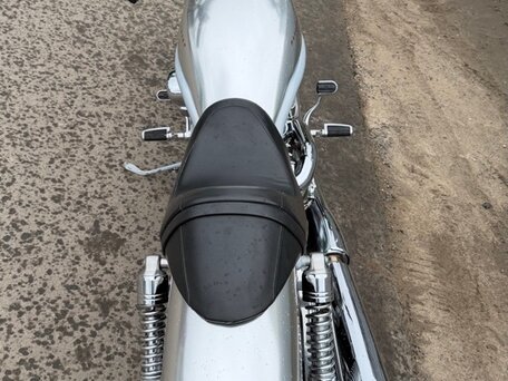 2002 Harley-Davidson V-Rod, серебристый, 599000 рублей, вид 5
