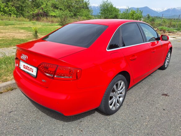 2010 Audi A4 IV (B8), красный, 990000 рублей - вид 4