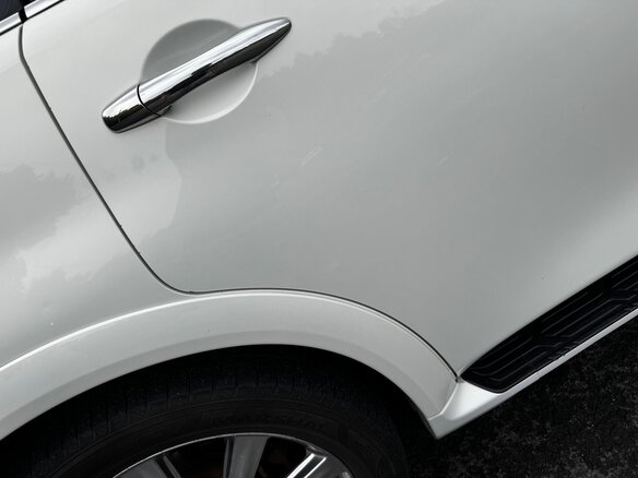 2012 Infiniti QX56 II, белый, 2490000 рублей - вид 17