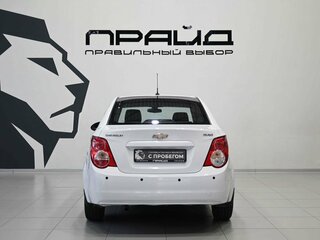 2012 Chevrolet Aveo II, белый, 719900 рублей, вид 4