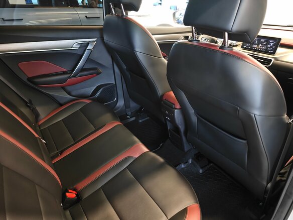 2023 Geely Coolray I, белый, 1790000 рублей - вид 8