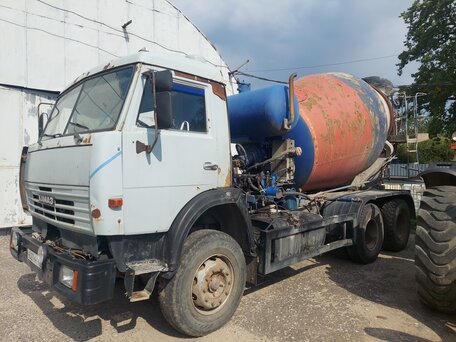 2005 КамАЗ Автобетоносмеситель, серебристый, 950000 рублей, вид 1
