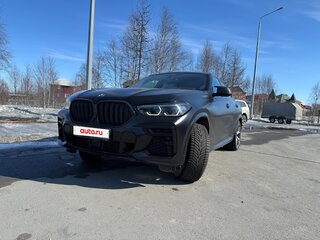 2021 BMW X6 40i III (G06), чёрный, 7600000 рублей, вид 5