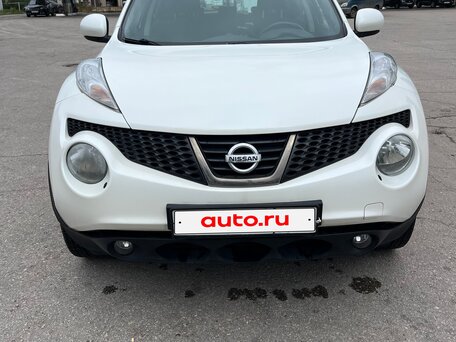2014 Nissan Juke I, белый, 1030000 рублей, вид 2