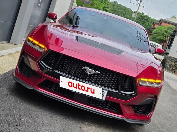 2025 Ford Mustang VII, красный - вид 2