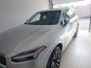 2022 Volvo XC90 II Рестайлинг 1, серебристый, 4290000 рублей, вид 2