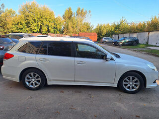 2009 Subaru Legacy V, белый, 680000 рублей, вид 3