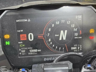 2021 Ducati Streetfighter V4, чёрный, 2450000 рублей, вид 5