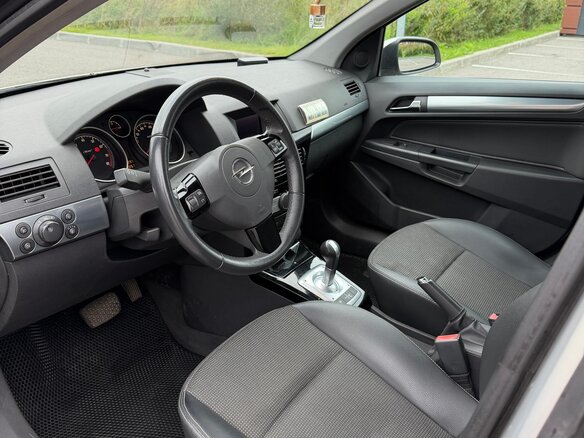 2007 Opel Astra H, серый, 360000 рублей - вид 5