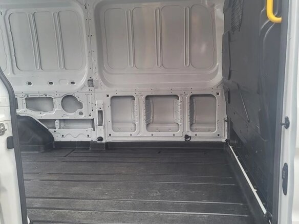 2021 Ford Transit, белый, 3090000 рублей - вид 10