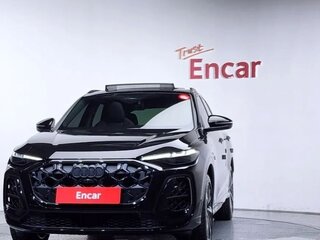 2025 Audi Q5 45 TFSI III (GU), чёрный, 8310295 рублей, вид 4