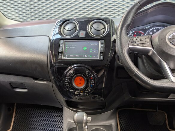 2017 Nissan Note II Рестайлинг, чёрный, 940000 рублей - вид 15