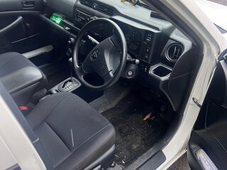 2019 Toyota Succeed I Рестайлинг, белый, 1600000 рублей, вид 5