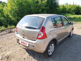 2011 Renault Sandero I, бежевый, 825000 рублей, вид 3