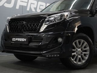 2014 Toyota Land Cruiser Prado 150 Series Рестайлинг 1, чёрный, 2840000 рублей, вид 5