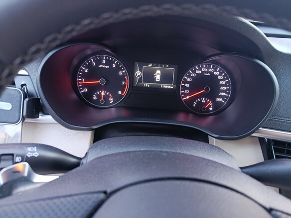 2017 Kia Optima IV, белый, 1930000 рублей - вид 9
