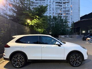 2015 Porsche Cayenne Diesel II Рестайлинг (958), белый, 4000000 рублей, вид 5