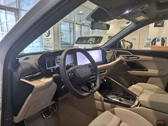 2026 Audi Q5 40 TFSI III (GU), белый, 6100000 рублей - вид 13