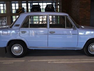 1975 Lada (ВАЗ) 2103, голубой, 749000 рублей, вид 2