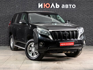 2014 Toyota Land Cruiser Prado 150 Series Рестайлинг 1, чёрный, 3395000 рублей, вид 3