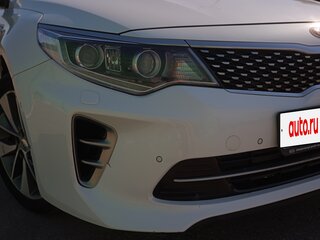 2017 Kia Optima IV, белый, 1690000 рублей, вид 4